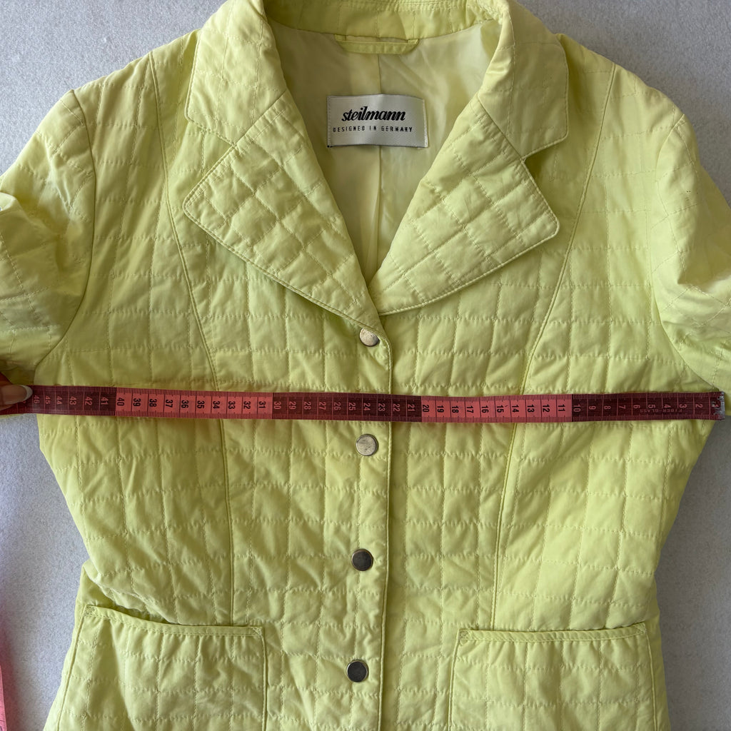 90s Minimalist Lemon Yellow Pastel Quilted Button-Up Blazer (M)