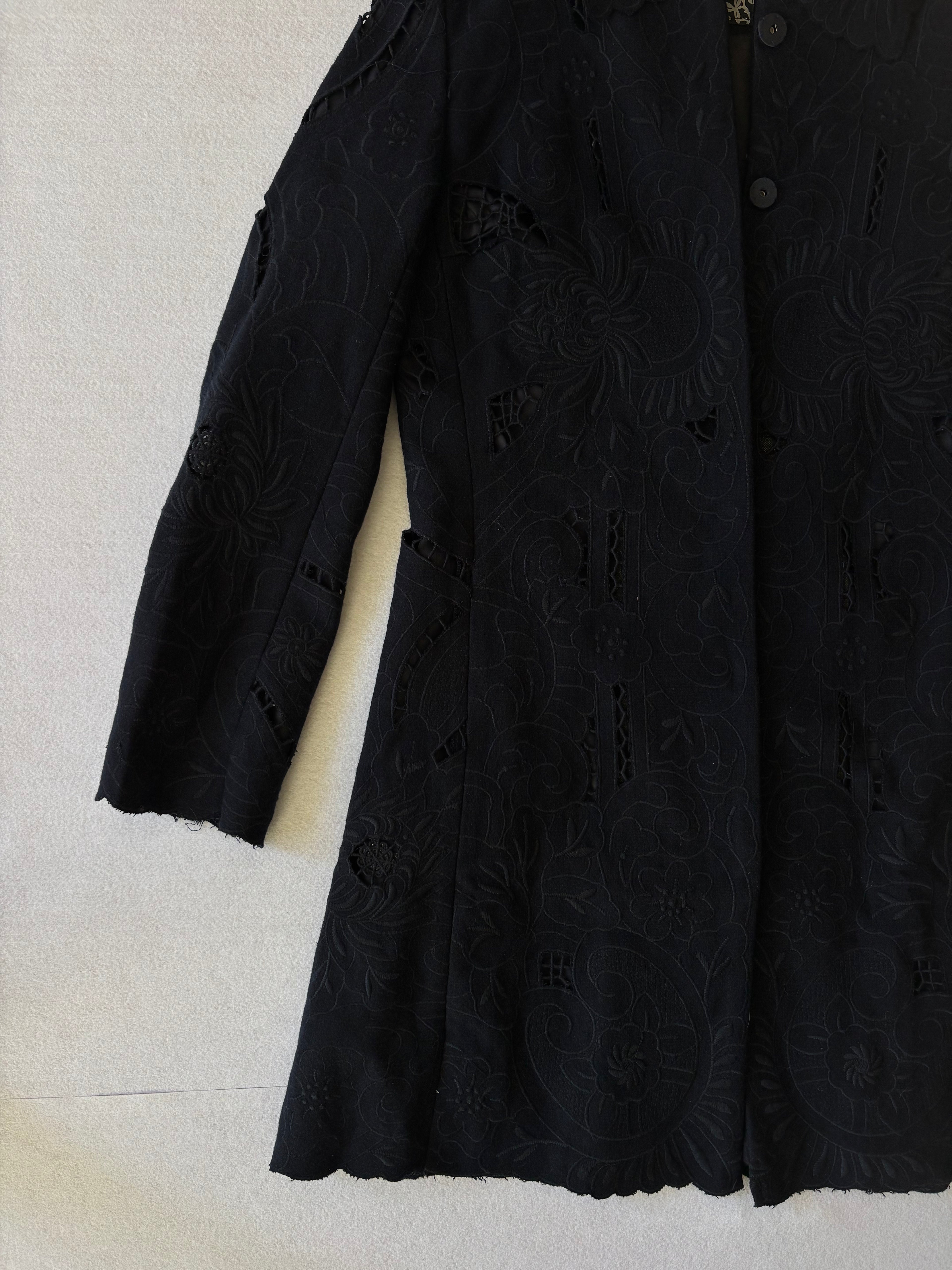 Vintage Blue Floral Cutout Embroidered Long Trench Coat (S)