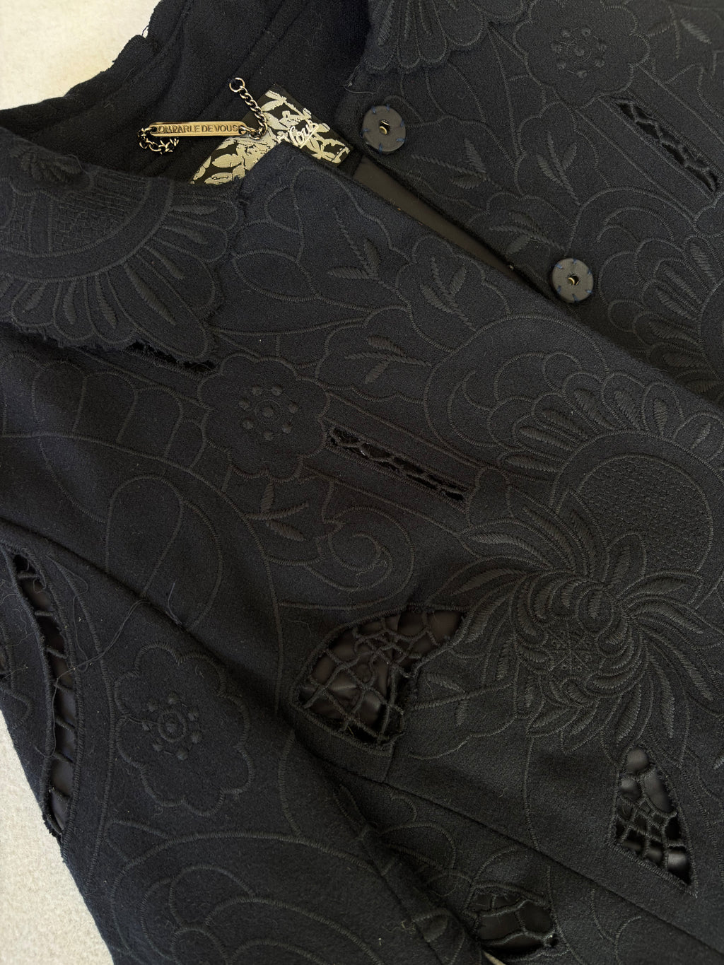 Vintage Blue Floral Cutout Embroidered Long Trench Coat (S)