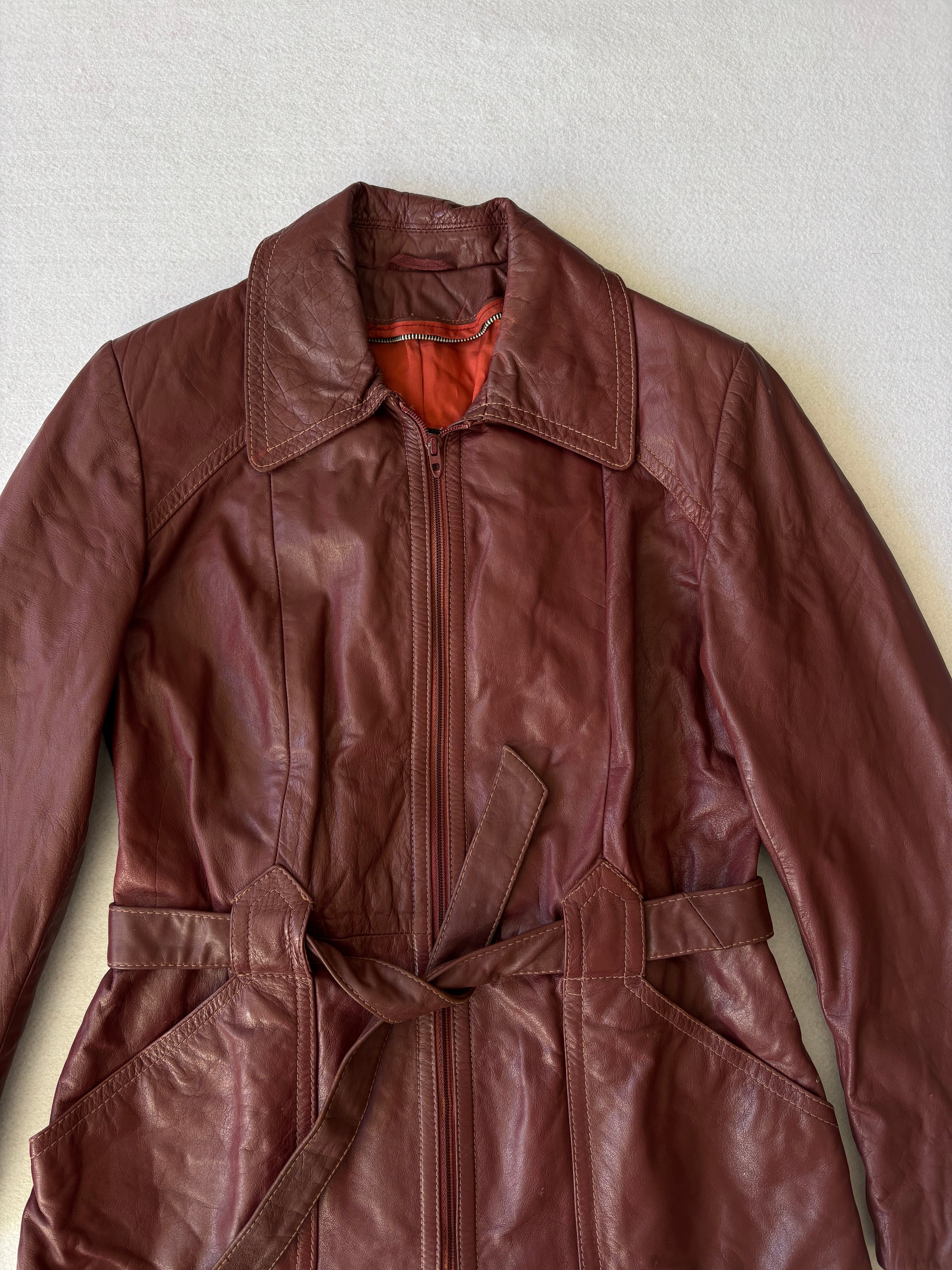 Vintage Burgundy Leather Trench Coat (M)