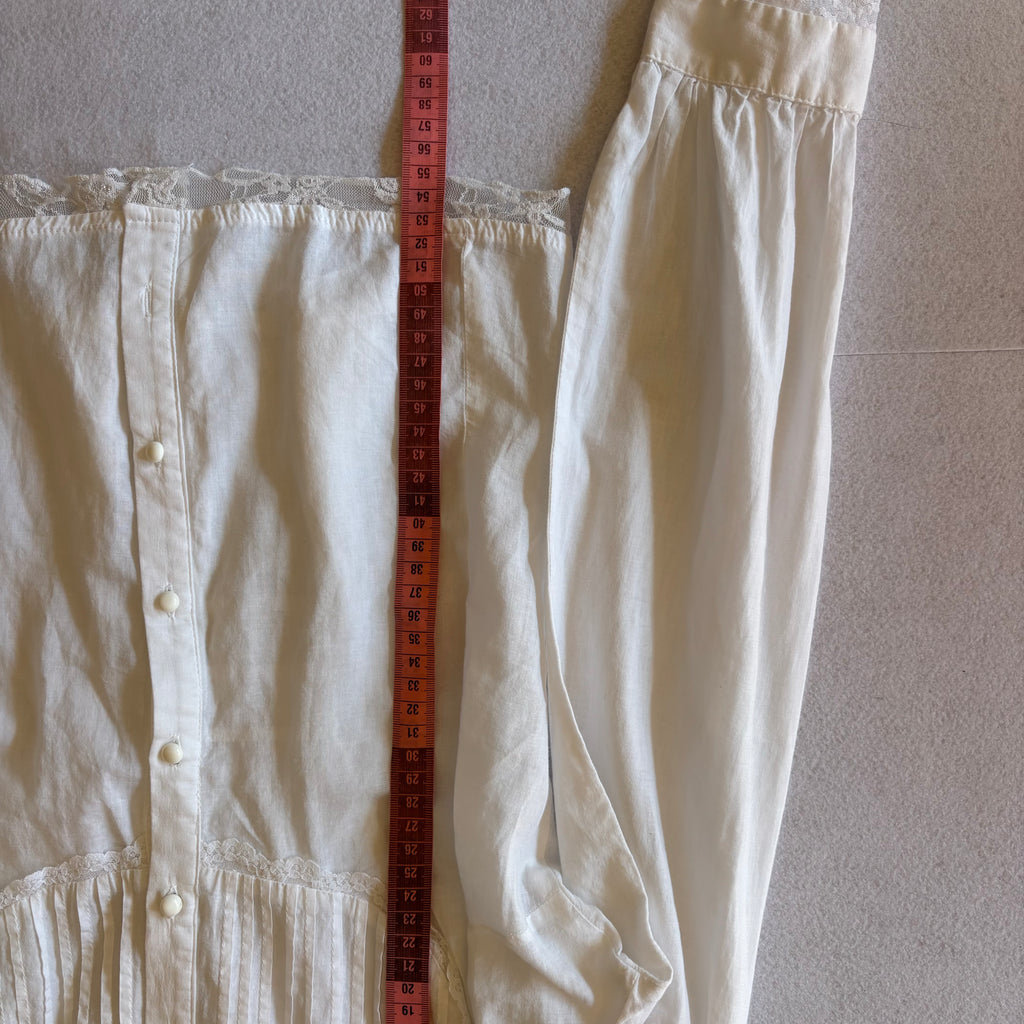Vintage White Lace Victorian Blouse (XS)