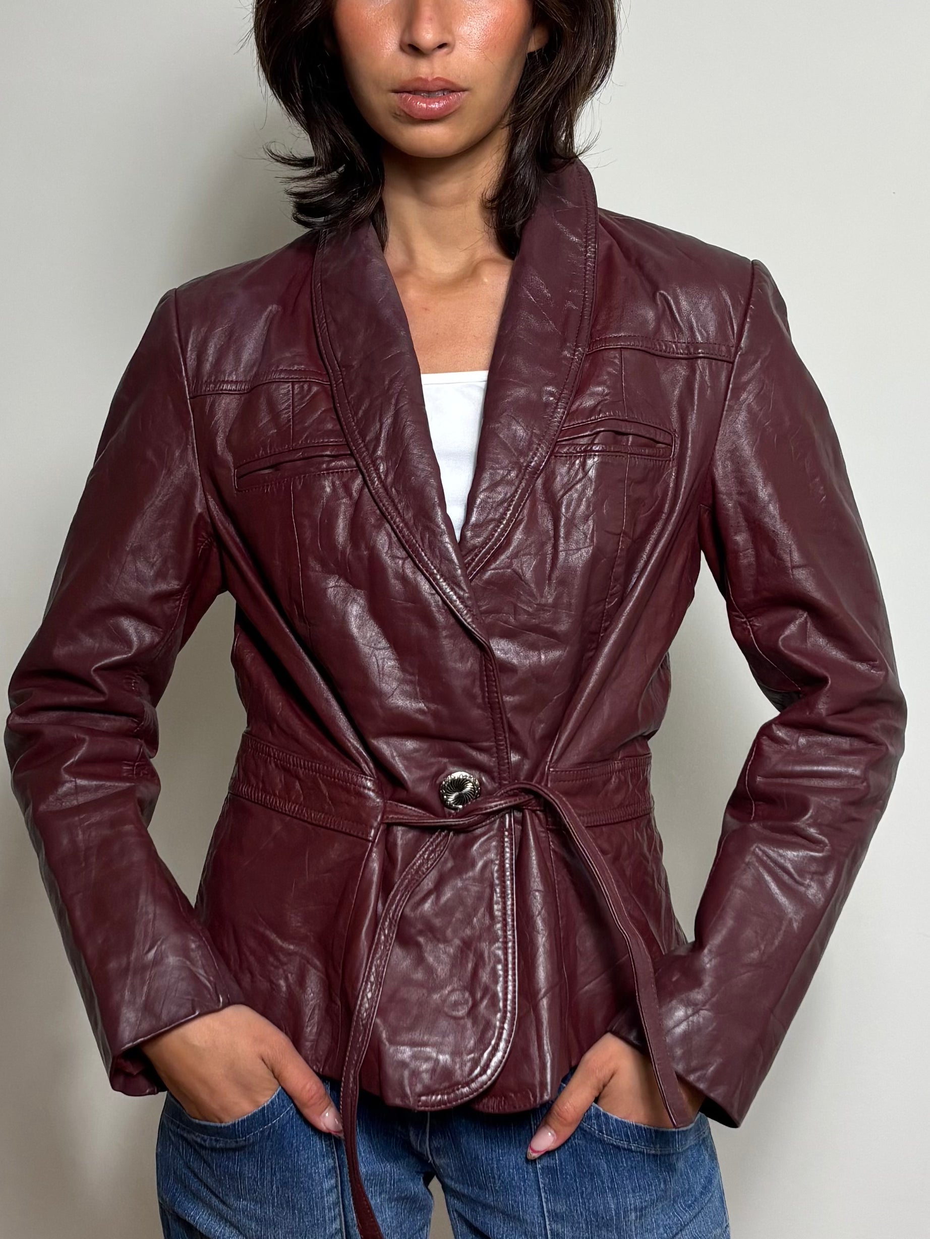Vintage Burgundy Leather Short Trench Coat (M)