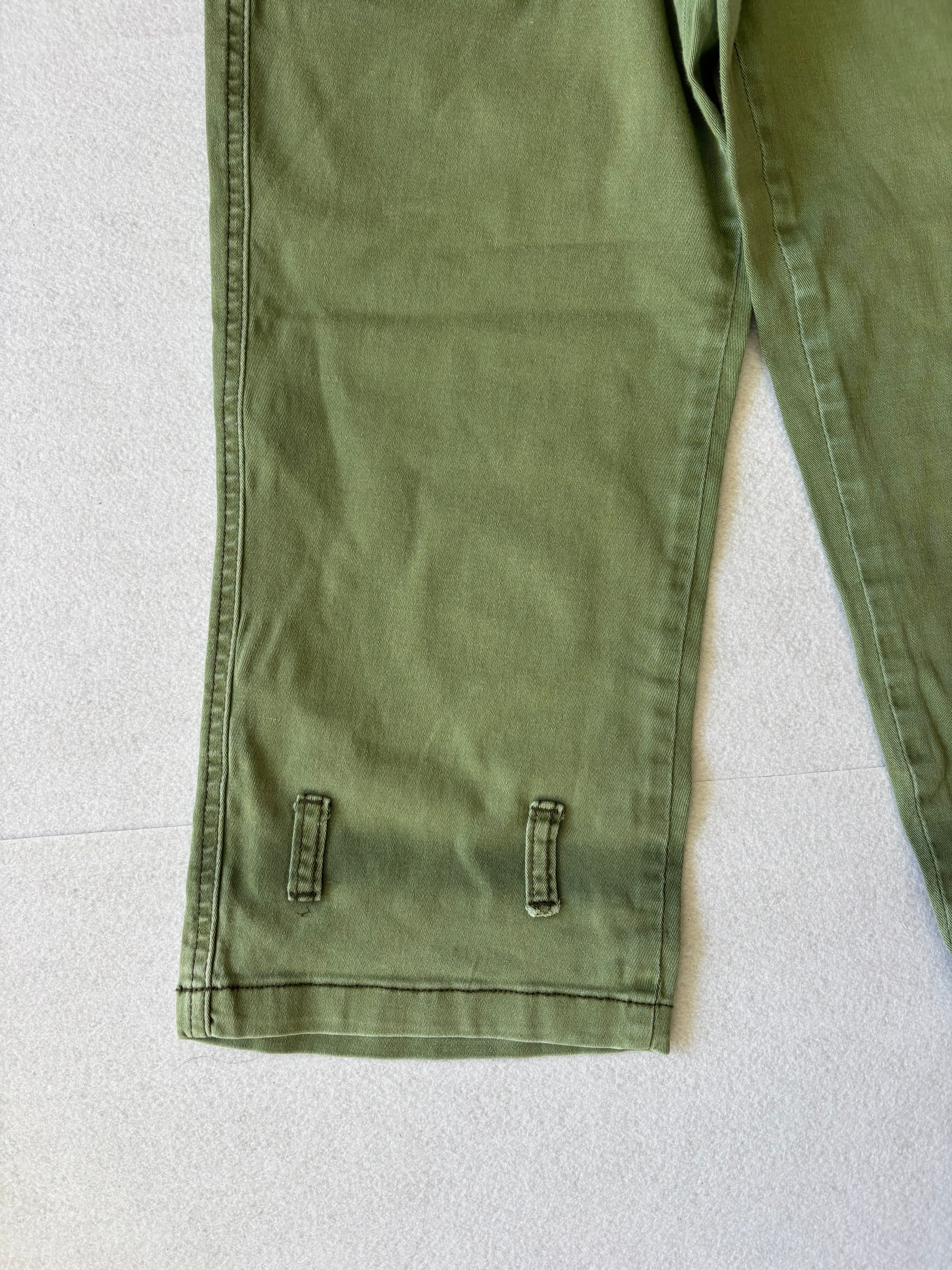 Y2K Khaki Green Cargo Capri Pants (S)