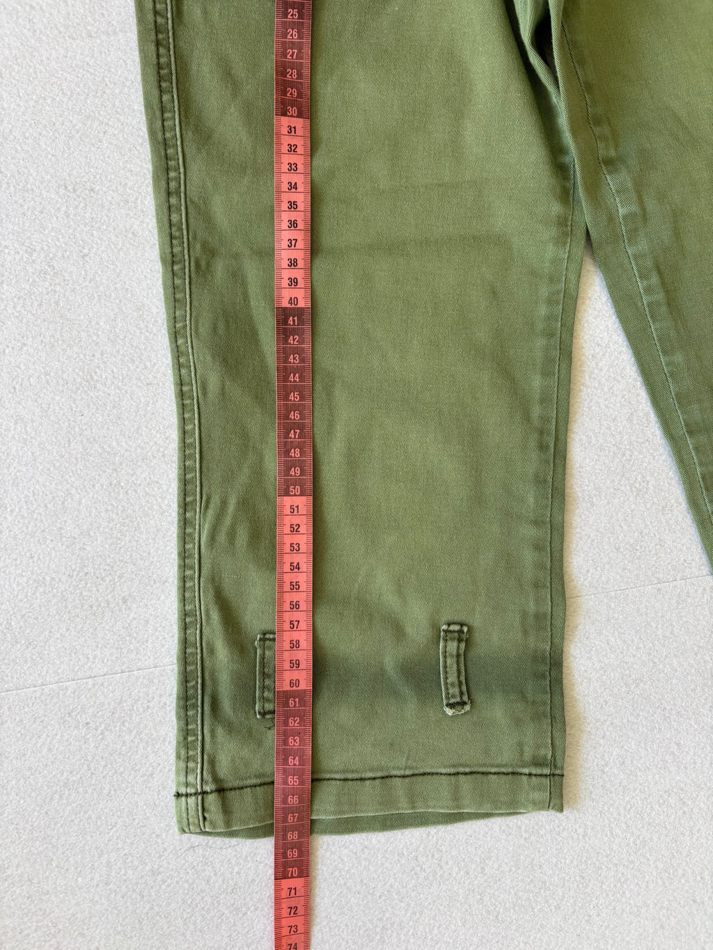Y2K Khaki Green Cargo Capri Pants (S)