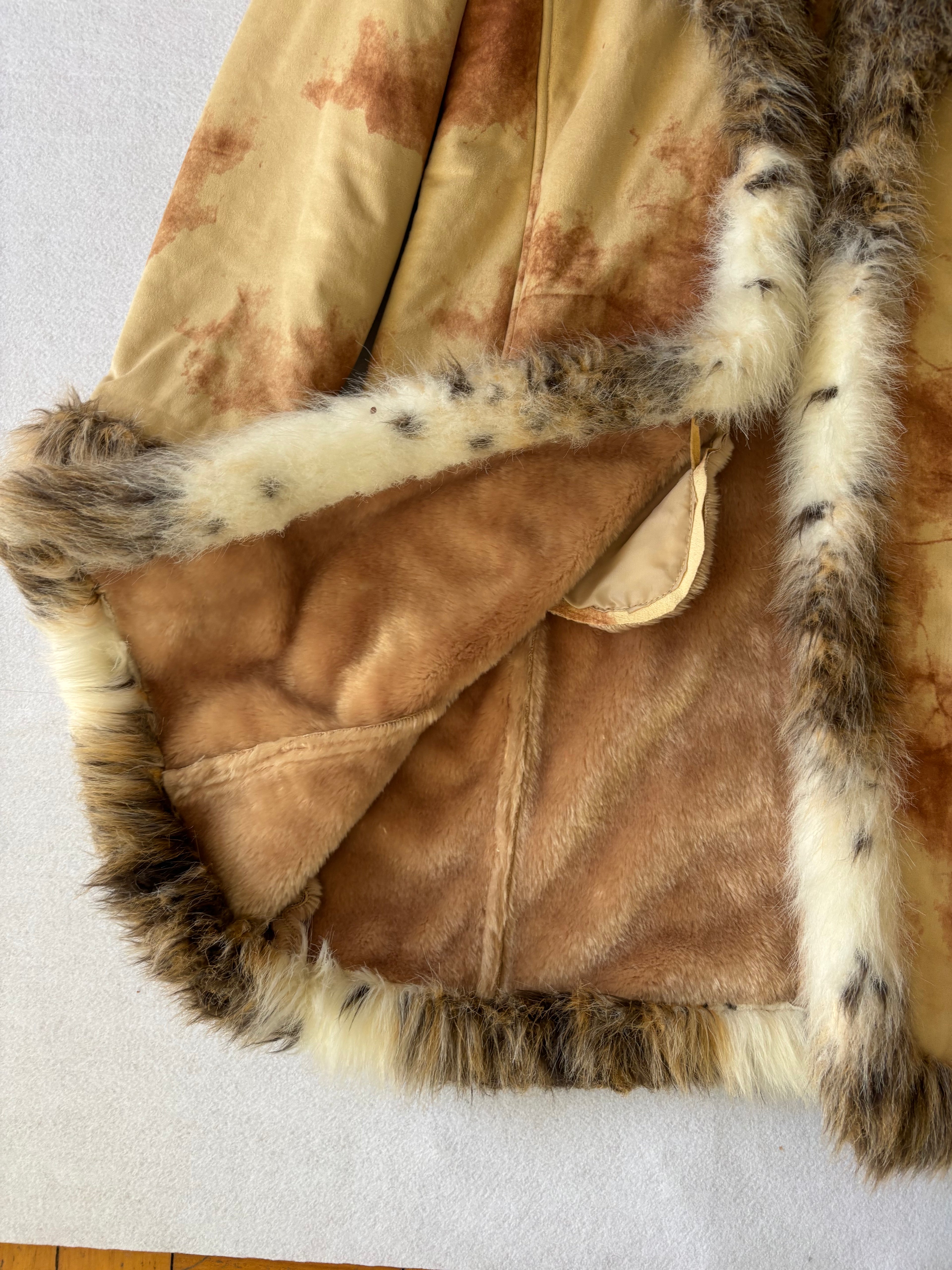 Vintage Afghan Faux Fur Trim (M)