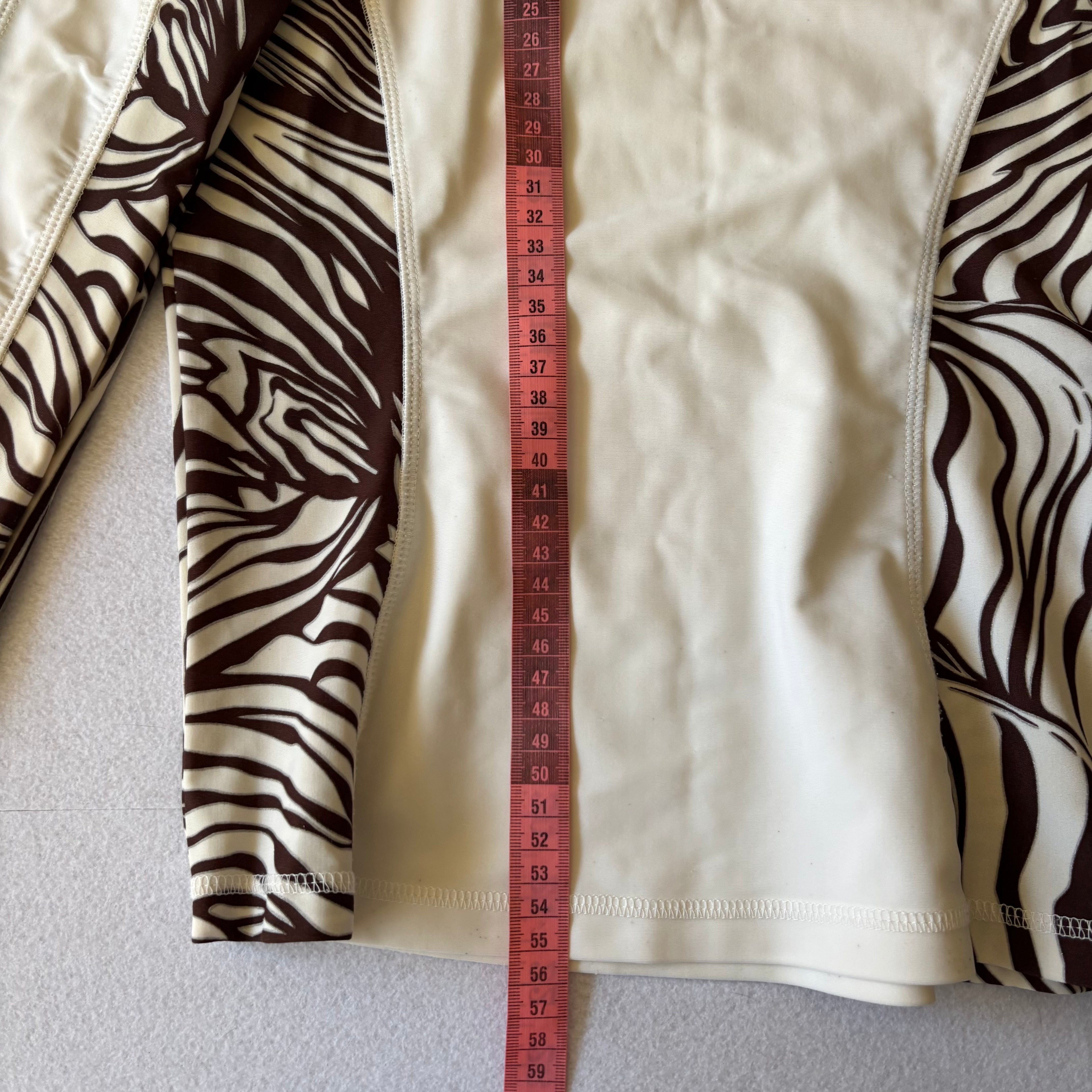 2K Zebra Print Long Sleeve Rashguard Surfer (S)