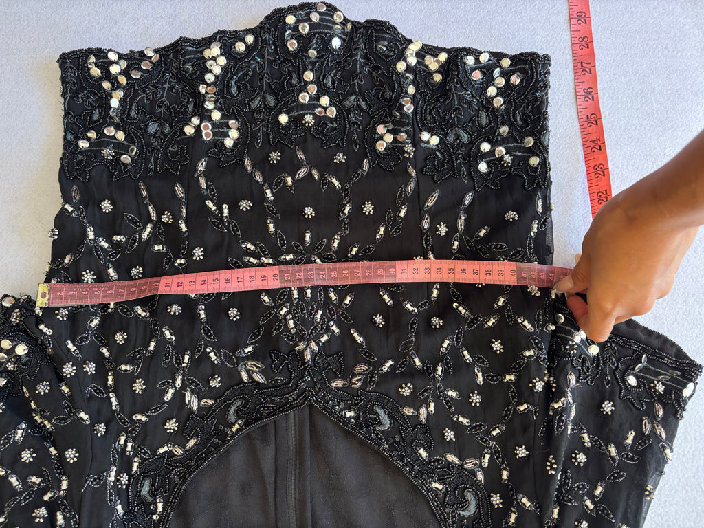 Top com Missangas e Lantejoulas Pretas (L)